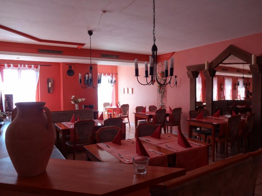 Restaurant Hochdorfer Hirschen 2*